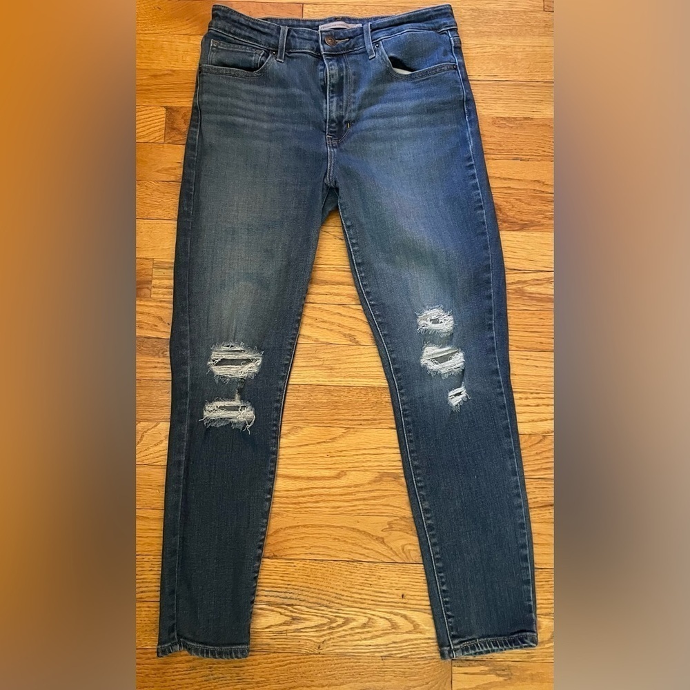 Levis 721 High Rise Skinny Ankle Jeans